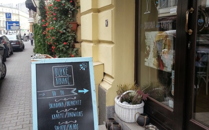 Bułkę przez Bibułkę