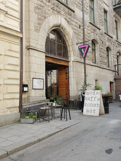 przewodnik po kawiarniach