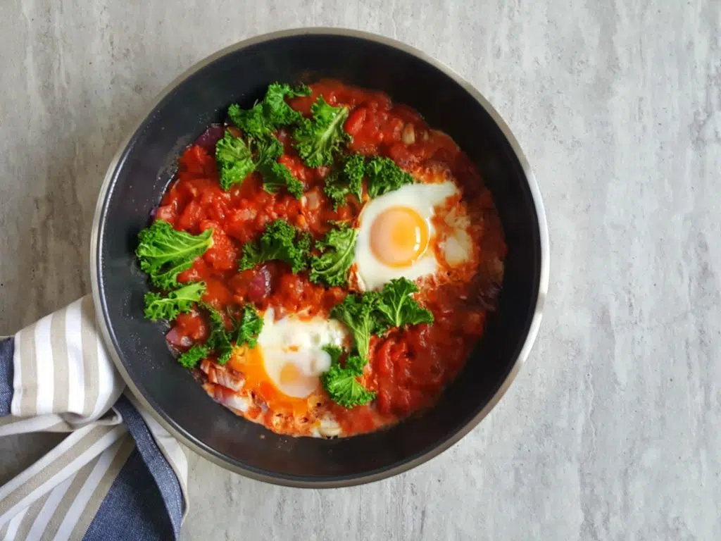 aromatyczna szakszuka jarmuż