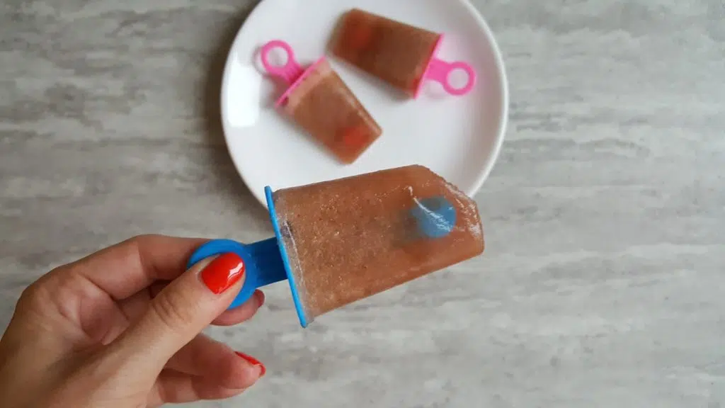 lody na patyku arbuzowe