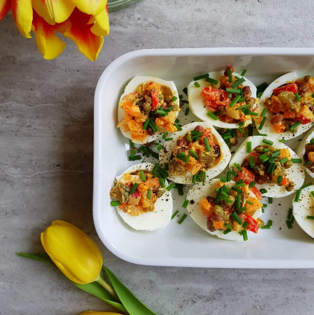 Wielkanoc z curry jajka