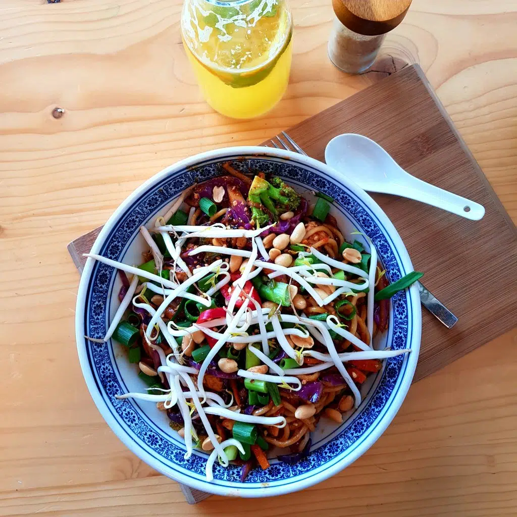 wegański gdańsk guga spicy