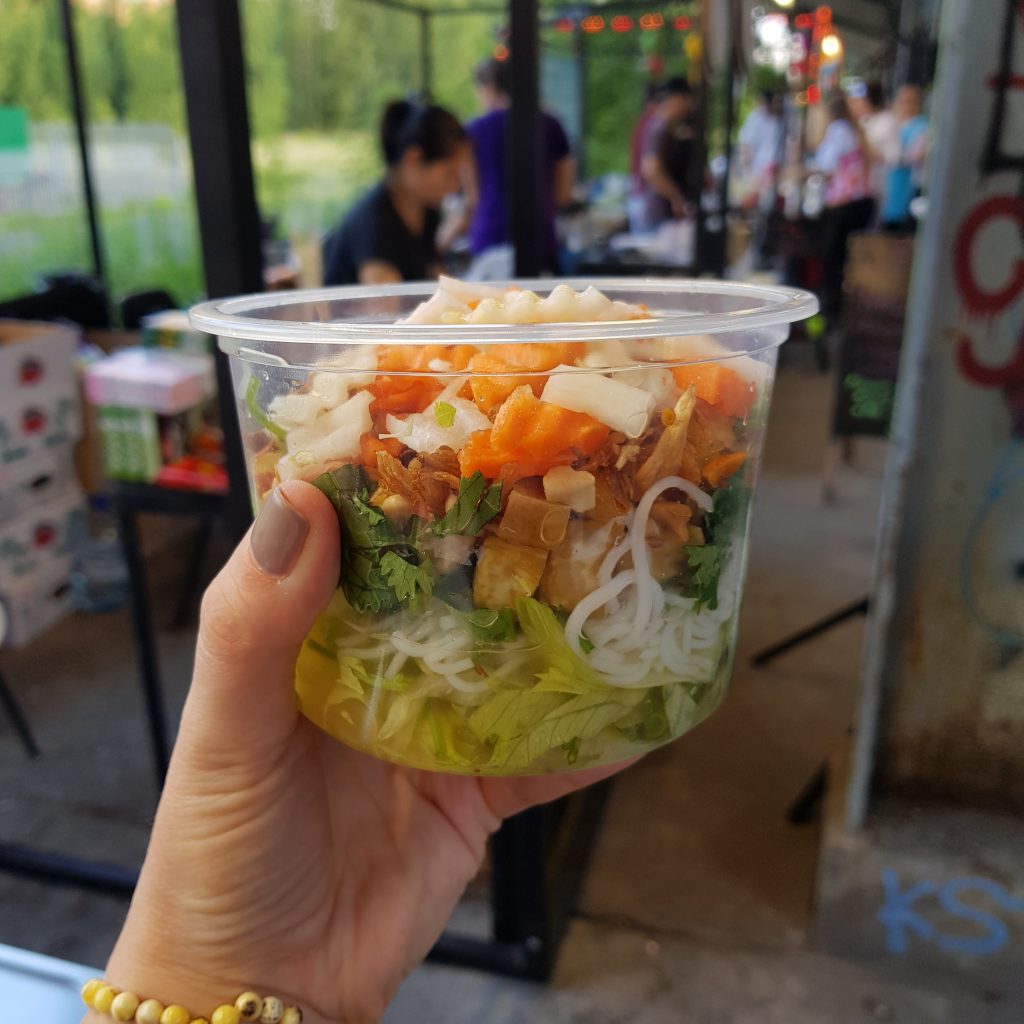 nocny market 2018 stacja azja