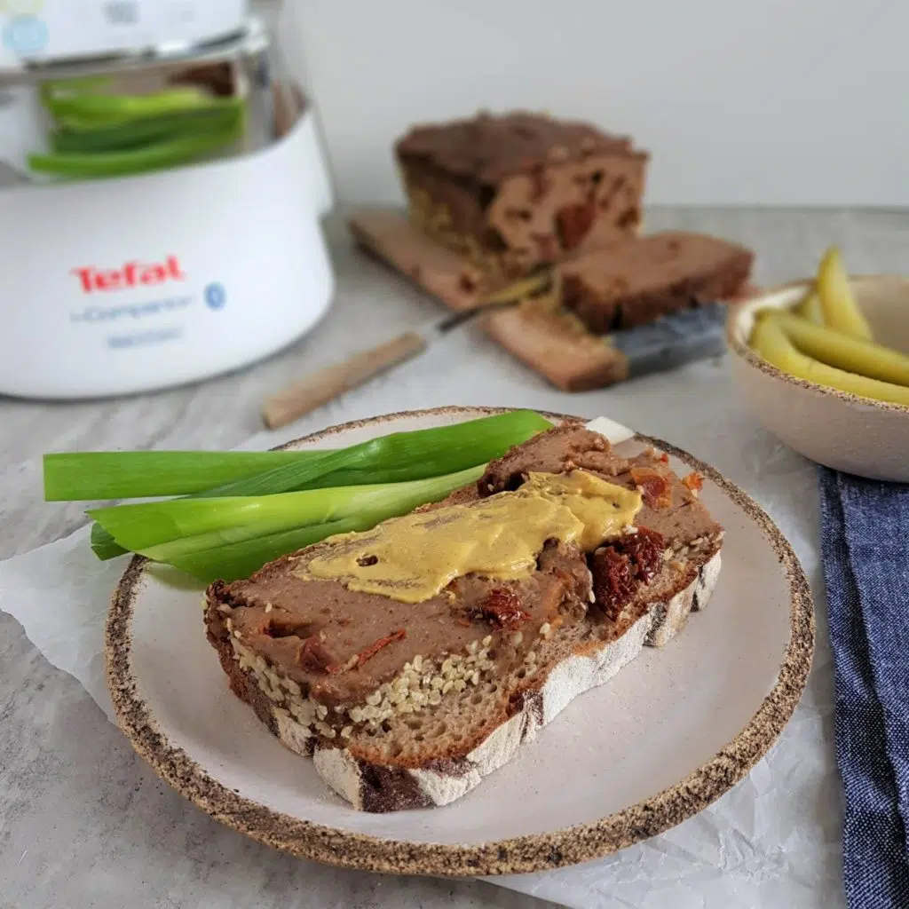 pasztet z kaszą i pieczarkami