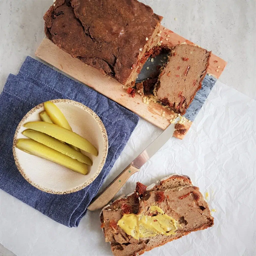 pasztet z kaszą i pieczarkami