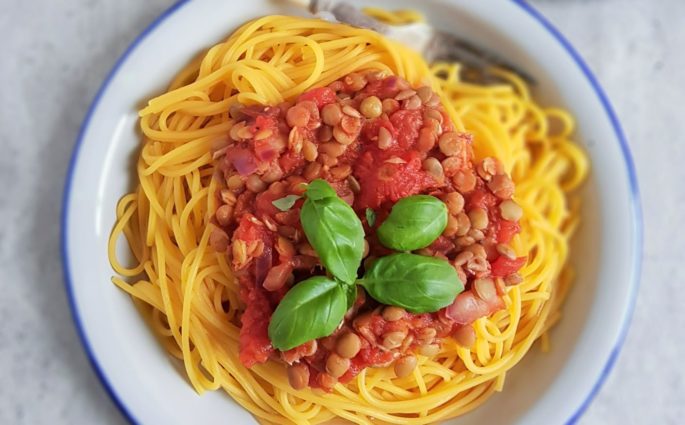 Spaghetti bolognese z soczewicą