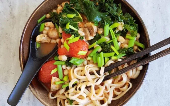 czerwone curry z makaronem