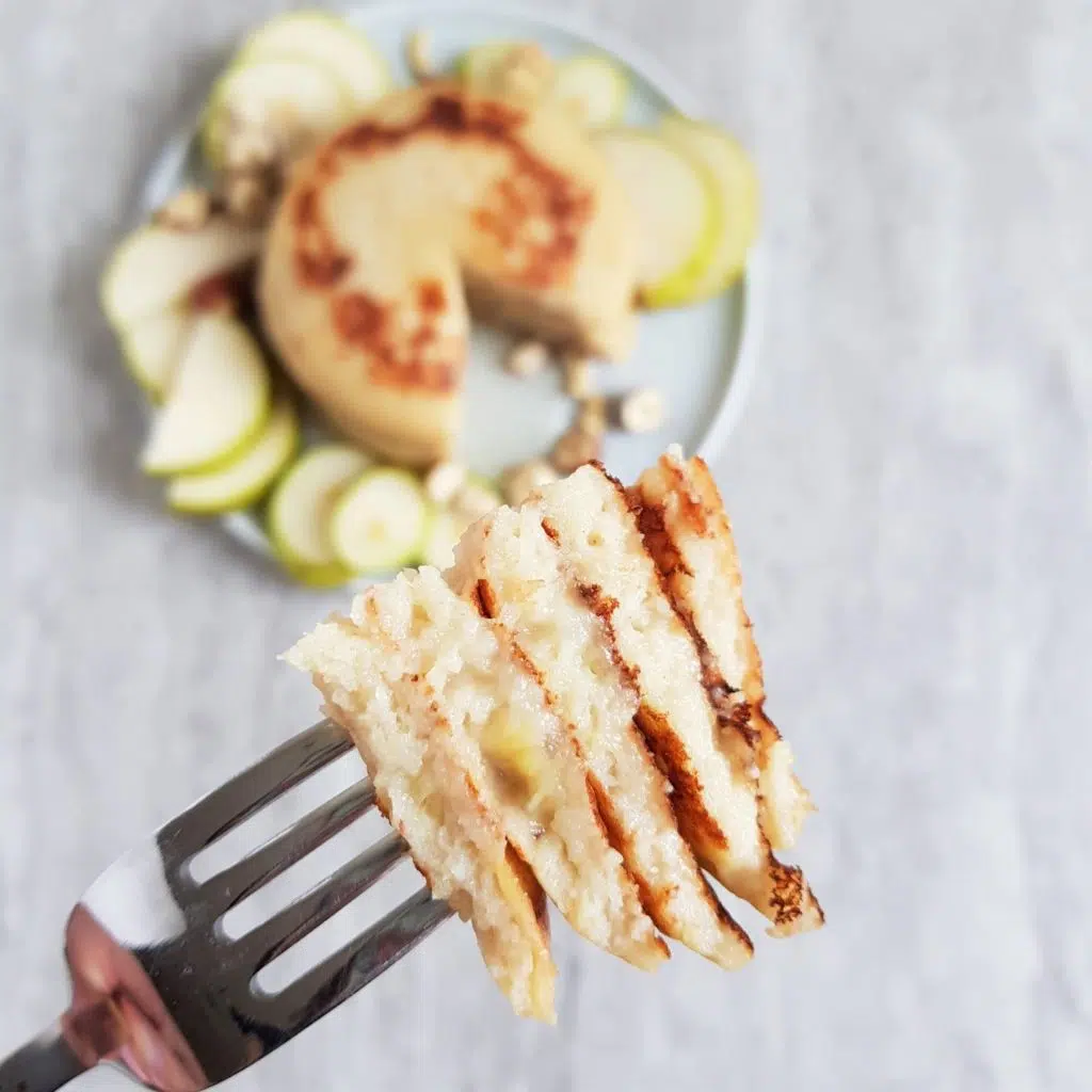 orkiszowe placuszki z musem jabłkowym