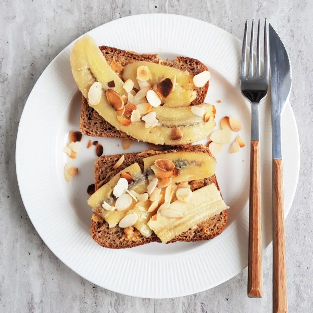 tosty z bananami