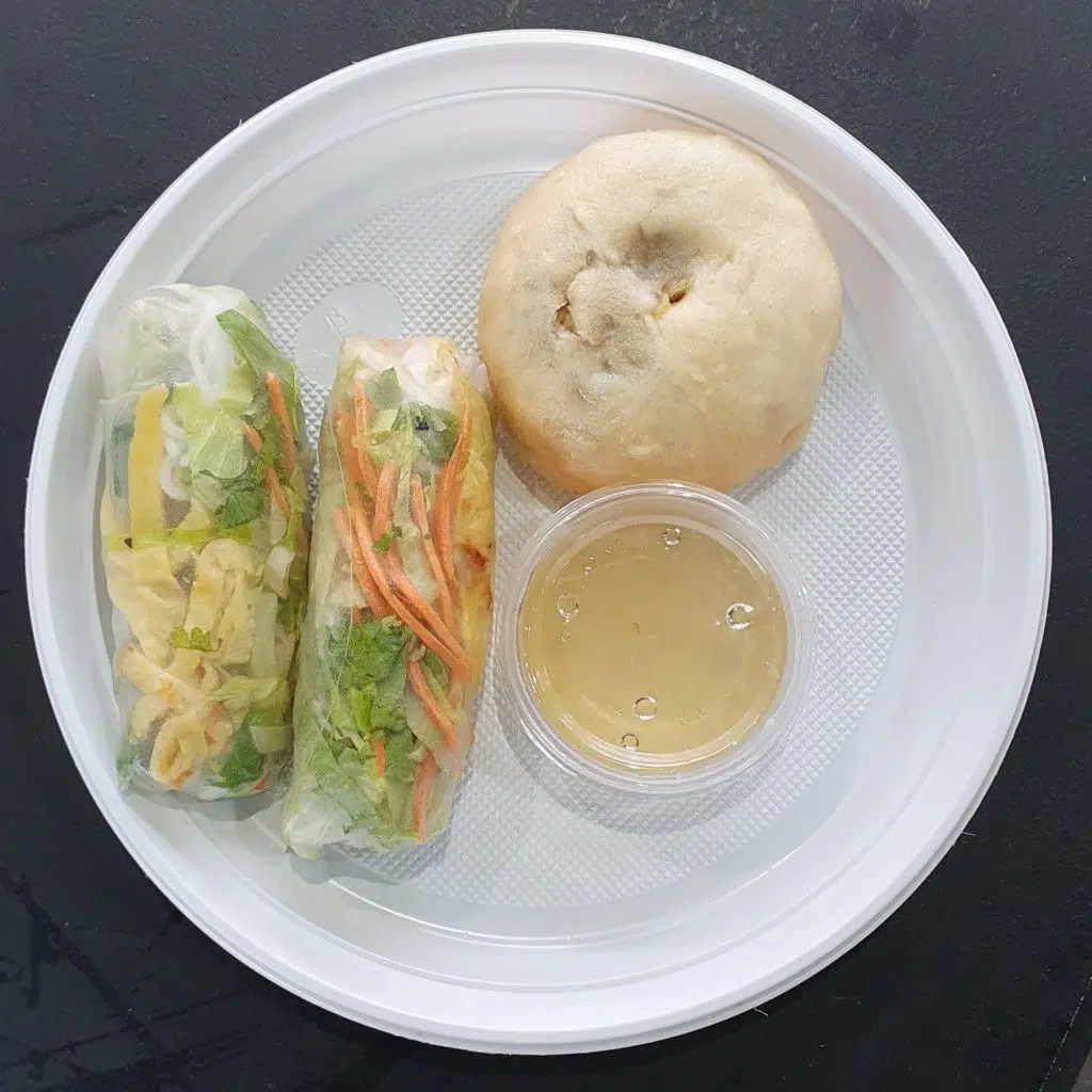 spring rolls na Nocny Market