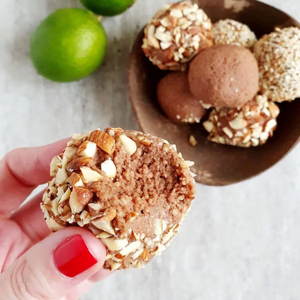 Jaglane kulki orzechowe z limonką