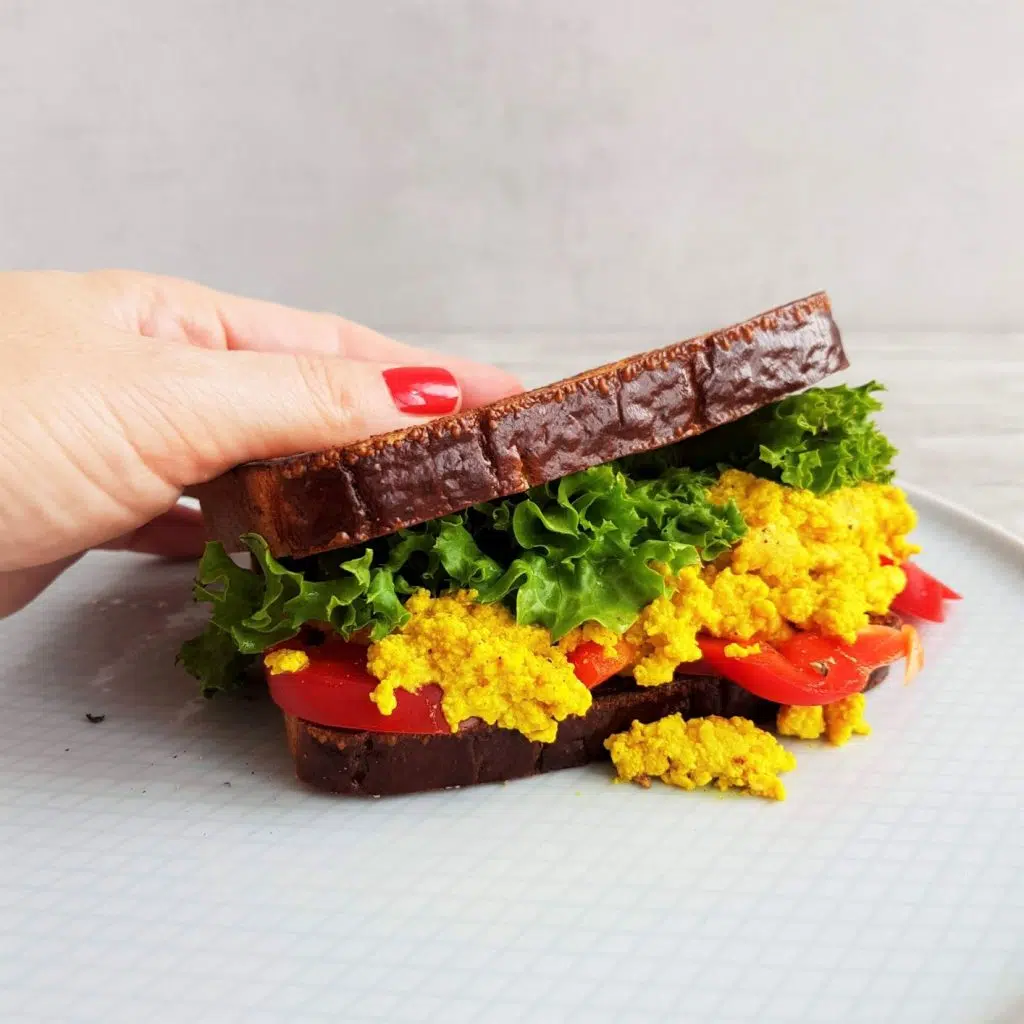 5 pomysłów na wytrawne tosty