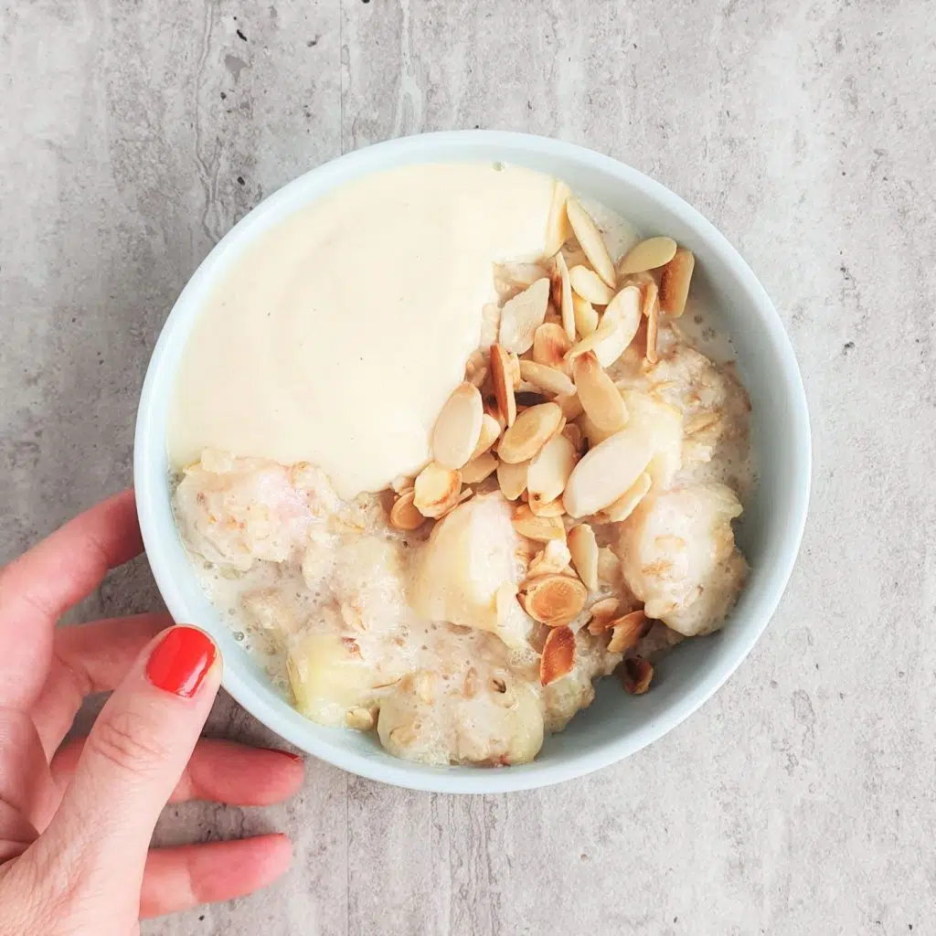 owsianka z brzoskwiniami