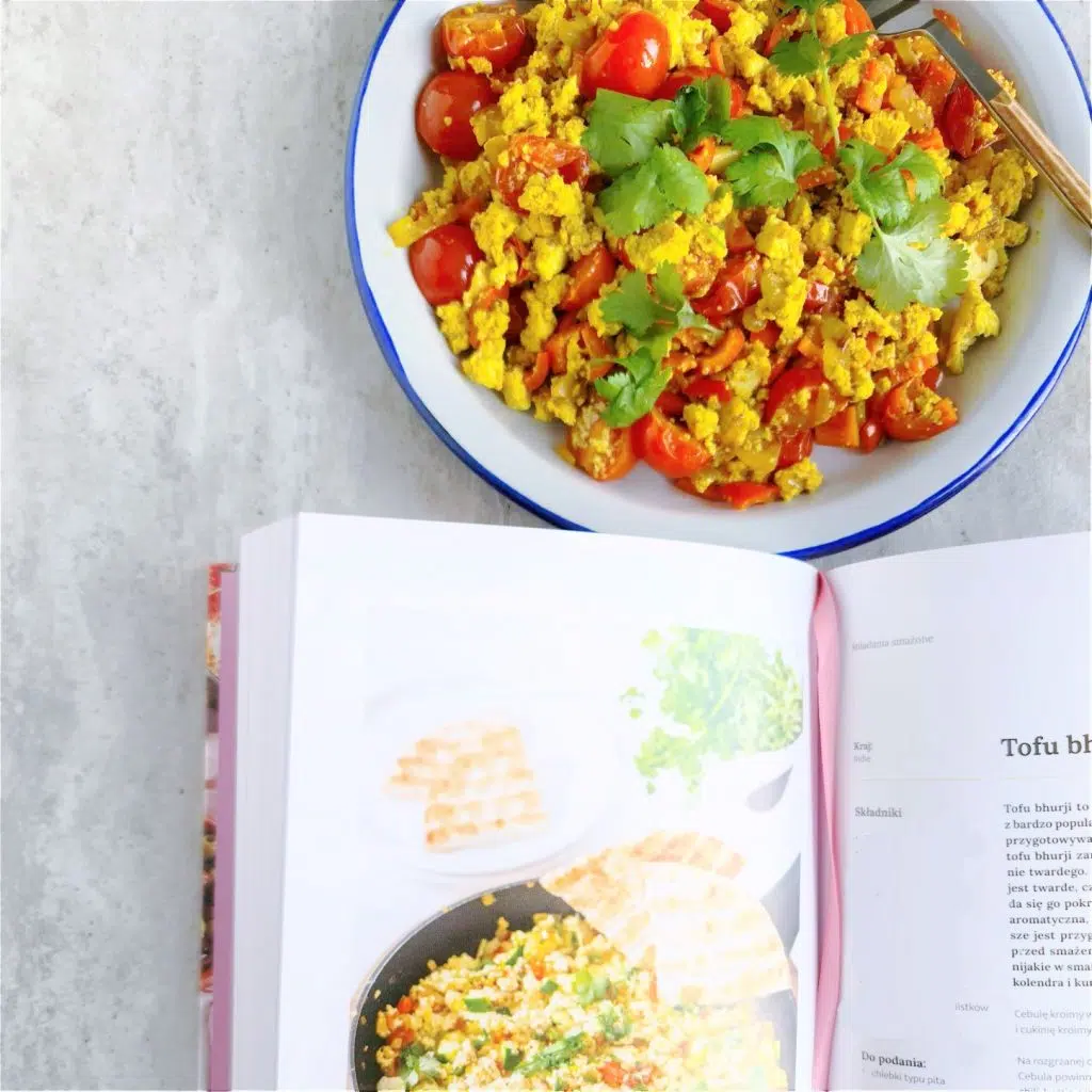 Tofu bhurji na zdrowe śniadanie