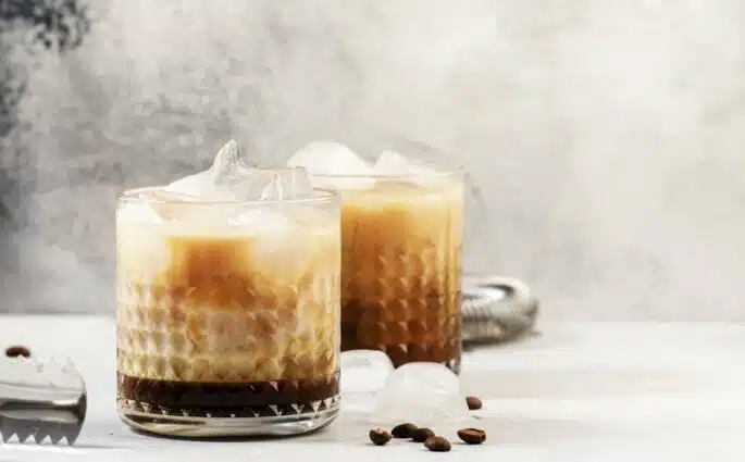 Biały Rosjanin w wersji wege z mlekiem kokosowym