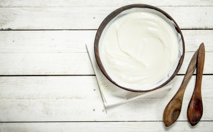 Własny jogurt naturalny