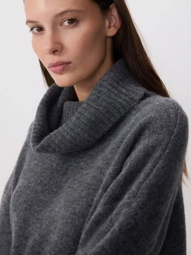 Stylowe golfy damskie