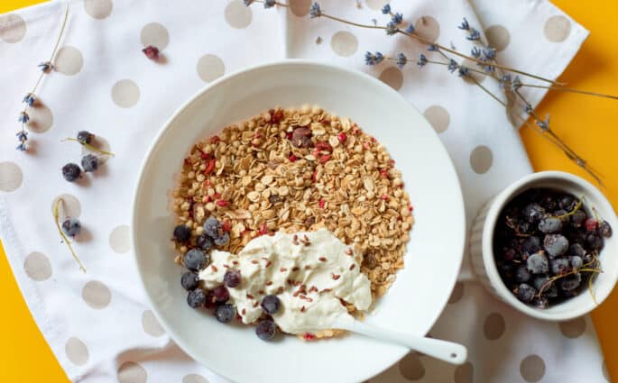 Jak zrobić domowe musli i granolę
